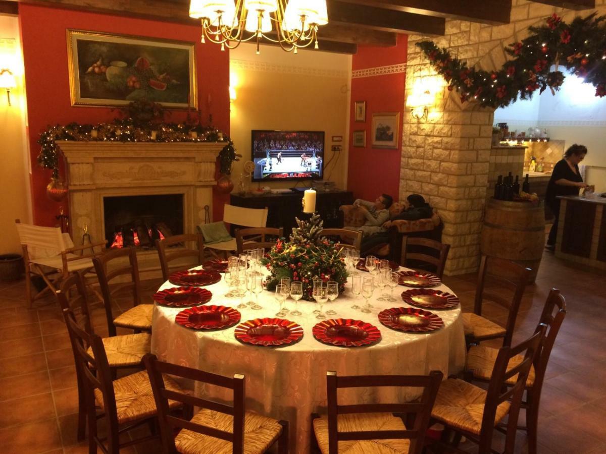 Villa "Casa Al Chiazzullo" Mirabella Eclano Екстер'єр фото
