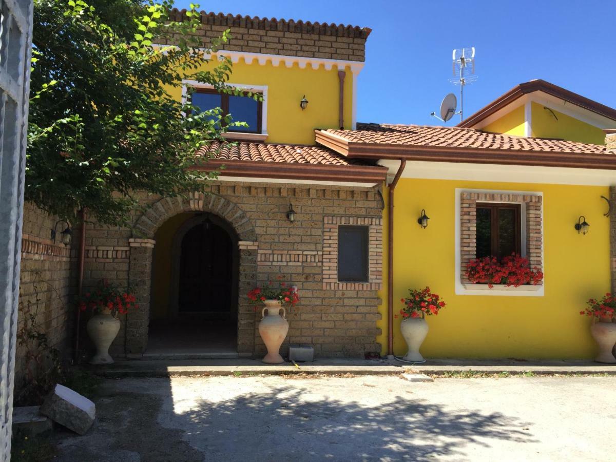 Villa "Casa Al Chiazzullo" Mirabella Eclano Екстер'єр фото