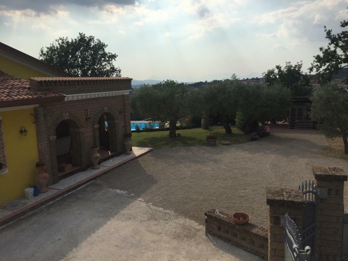Villa "Casa Al Chiazzullo" Mirabella Eclano Екстер'єр фото