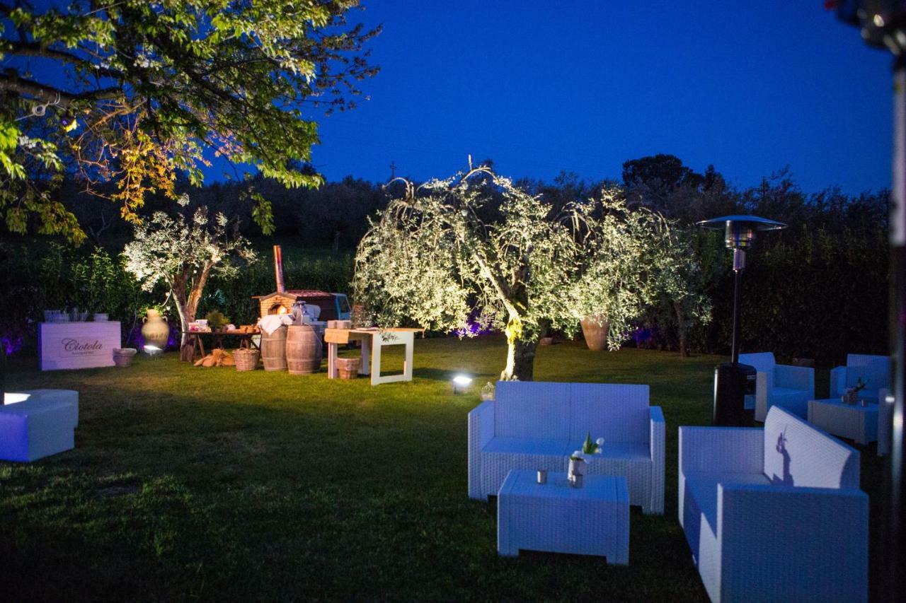 Villa "Casa Al Chiazzullo" Mirabella Eclano Екстер'єр фото